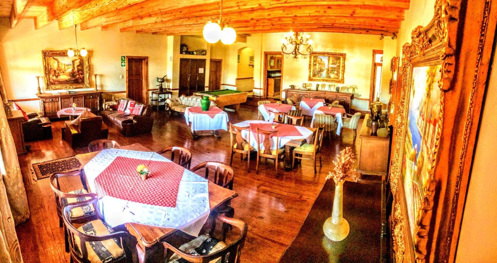 Schulteheim Hotel Uniondale  Екстериор снимка