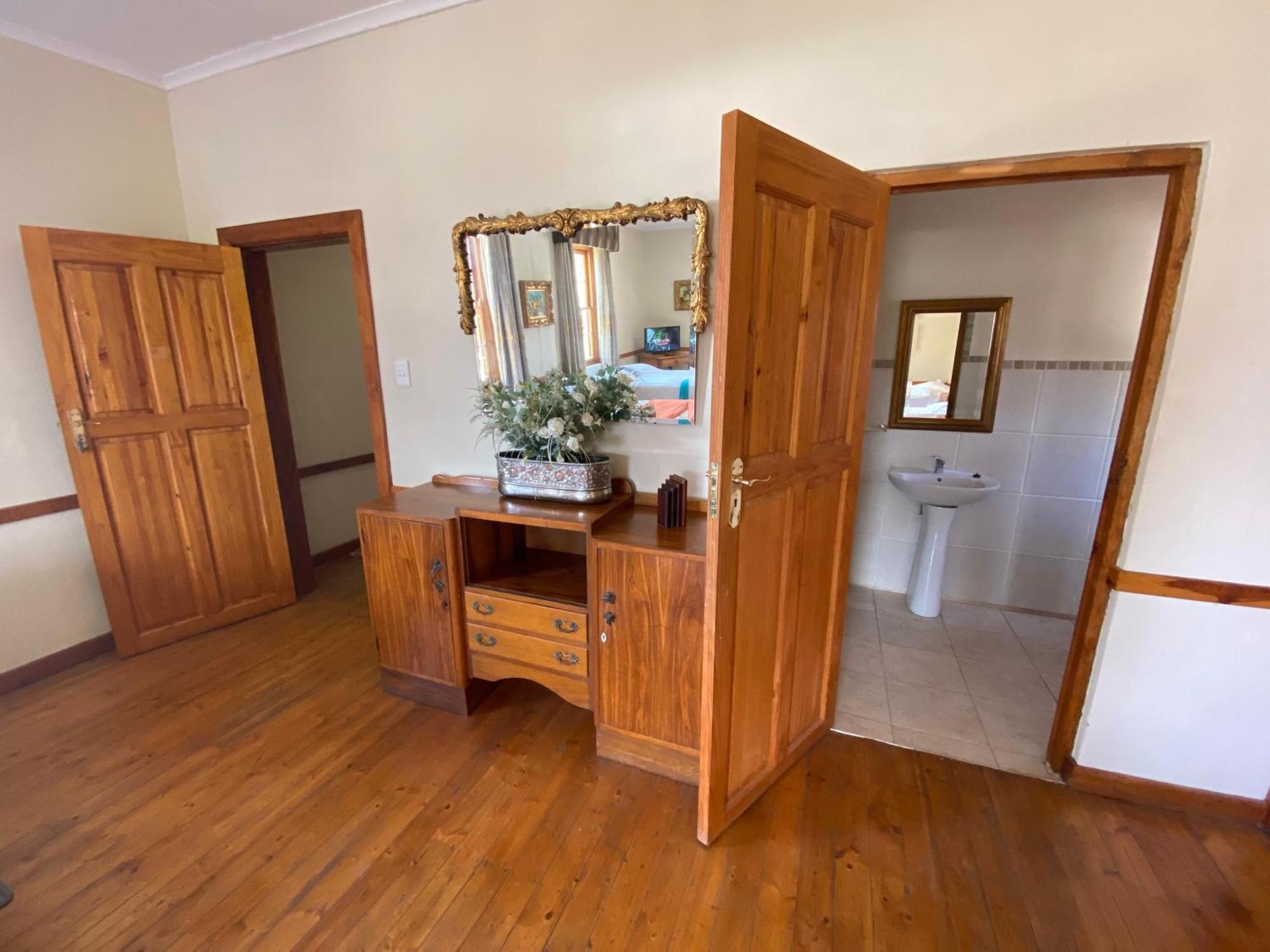 Schulteheim Hotel Uniondale  Екстериор снимка