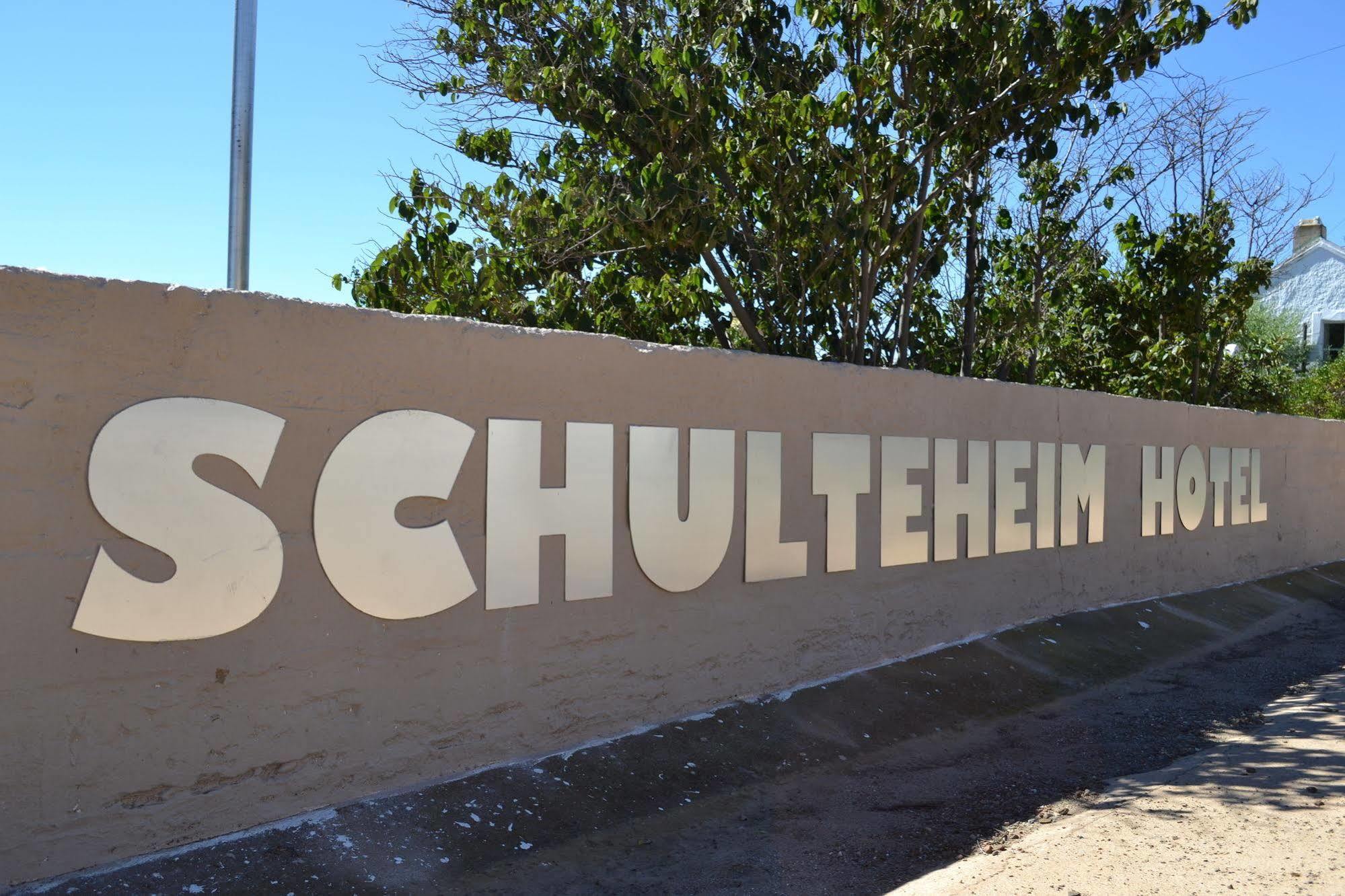 Schulteheim Hotel Uniondale  Екстериор снимка